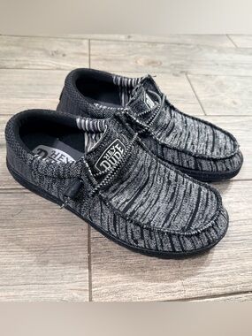 Hey Dude Men's Wally Tri